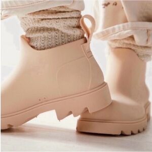 Free People High Street Rain Boots NWT US 9 EURO 40